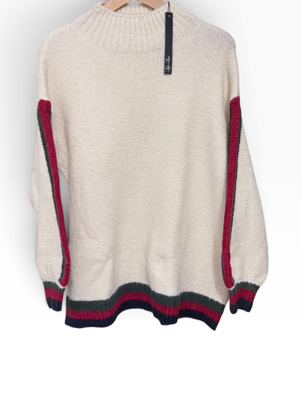 NWT Lyla + Luxe Cream Rib-Neck Sweater with Red & Navy Stripe Cuff Sz Large - Picture 3 of 12